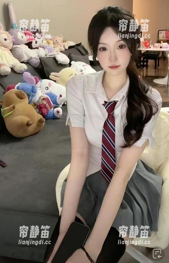 更新不更新，17吃瓜网的操作像是调皮小孩，总让我“错愕”半天。