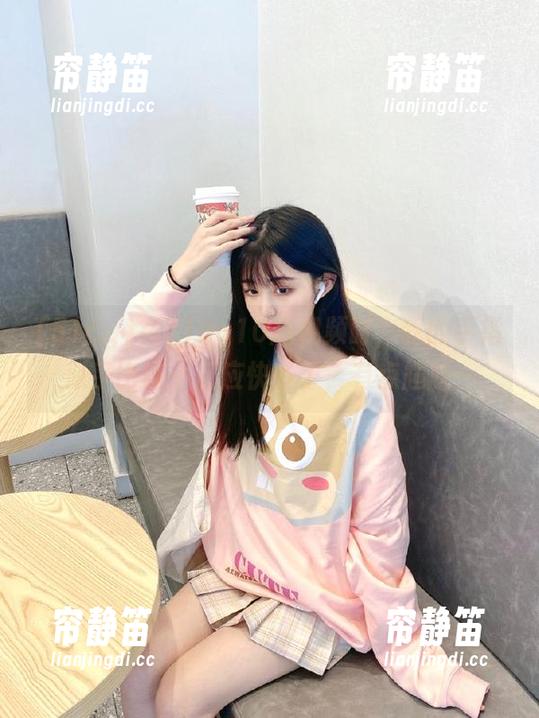 在51cg10刷视频时，我的手指似乎比脑子反应快多了，有点尴尬…