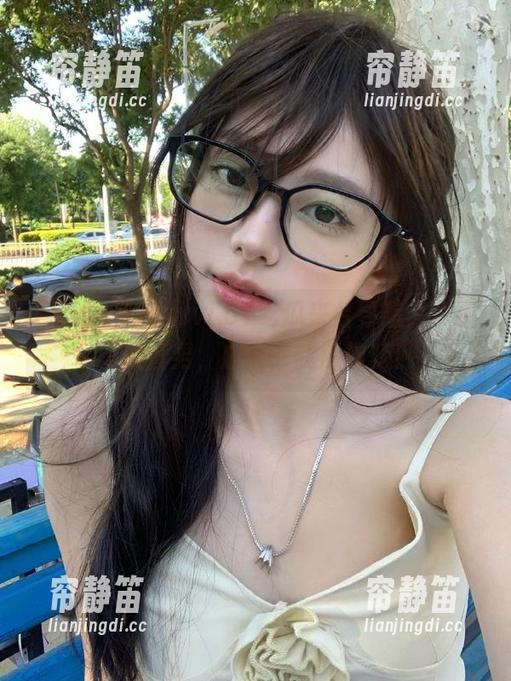 www.51吃瓜来台导航，今夜不做直男，成全你我瓜神梦！