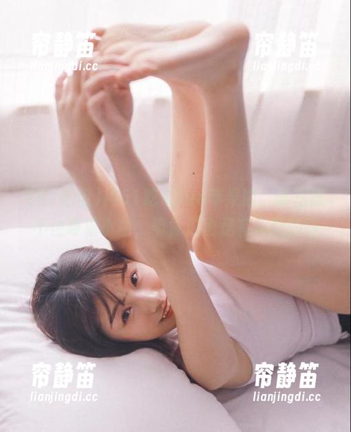 用51吃瓜fun苹果版，嘴里忍不住哼着小曲，毕竟瓜也是有乐趣的嘛