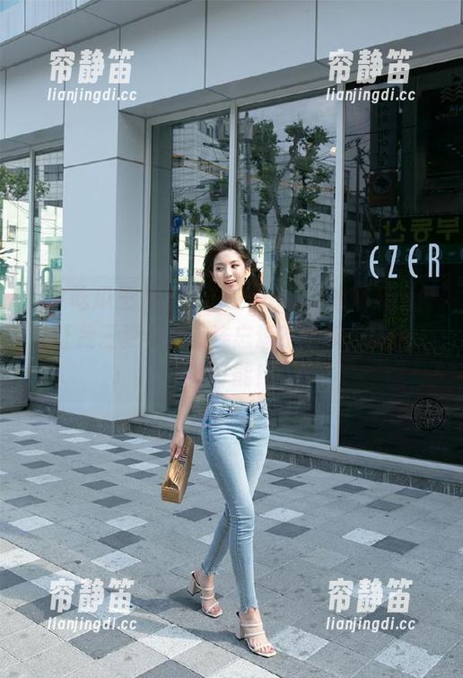 51吃瓜王ccggg的网页为何总让我三更半夜流连忘返？这瓜，真是无限可能！