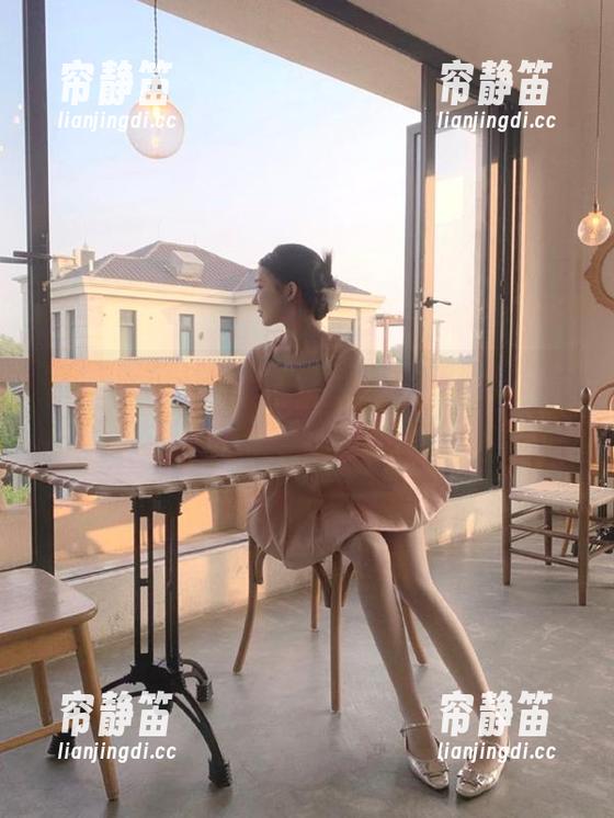 登录后方可进入718吃瓜，今天的八卦是甜的还是咸的？