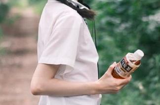 登录91今日吃瓜，身边人全都是吃瓜狂魔，根本没法种地。