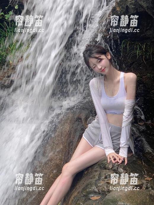 91吃瓜网页的最新视频，有点像我幼儿园时的涂鸦，只不过这次变得果断多了哟。