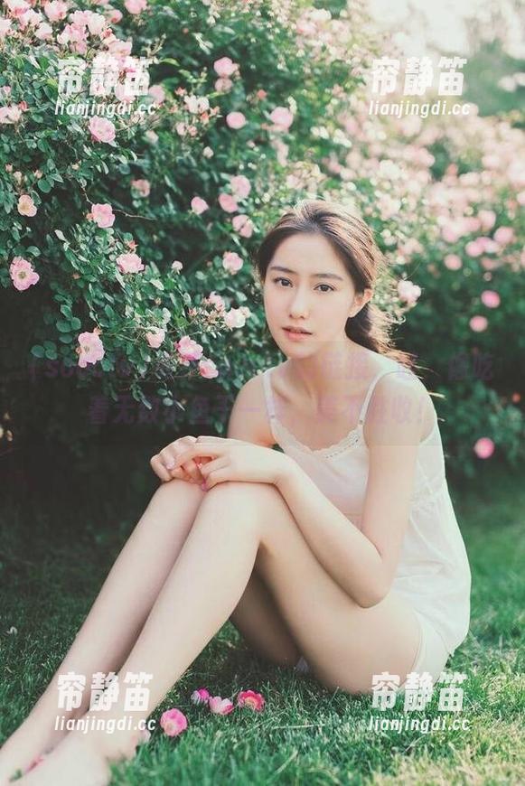 点开soootv的链接，哇，像吃着无数小鱼干一样，美不胜收！