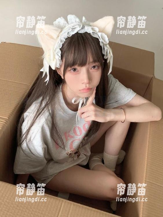 soootv “soootv”里暗藏的“线路”,像是果汁渍的夹心饼干