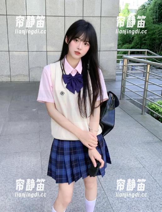 收藏一下“www.黑料”，举报你的八卦本能！