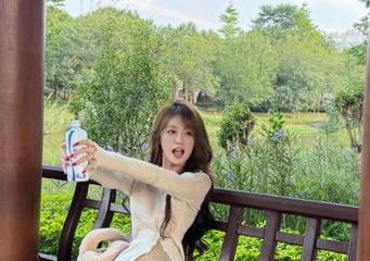 浏览‘yule718net’网页，我的吃瓜脸逐渐变成吃货脸，日常又增一层！
