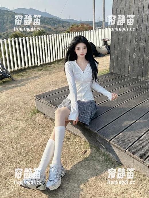 在‘吃瓜网’的这条网址下，一场‘网曝门’的狂欢！