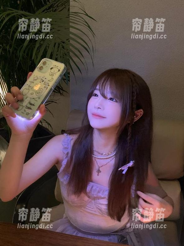 吃瓜网，那个链接“吃瓜”的最后孤岛，不如一起随风飘她艺。