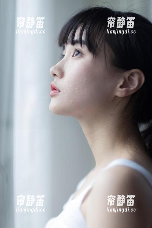 吃瓜网最新热门，在线观看的时候，内心的嘴巴早已成了小吃货