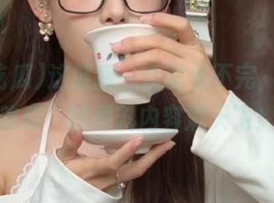 这链接一点就看不完，“泡泡吃瓜”的黑料内容满天飞！