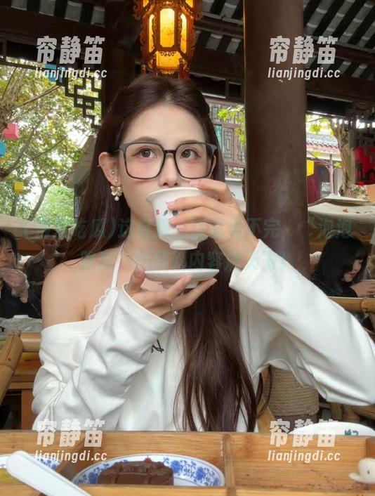 这链接一点就看不完，“泡泡吃瓜”的黑料内容满天飞！