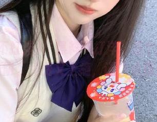 “黑料不打洋”是个甜蜜的陷阱，免费又上瘾，谨慎点哦！
