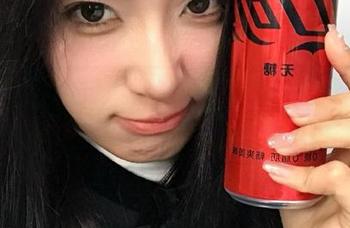 网址zztt52.ccm黑料不打烊，别说我没提醒你，越来越牛了！