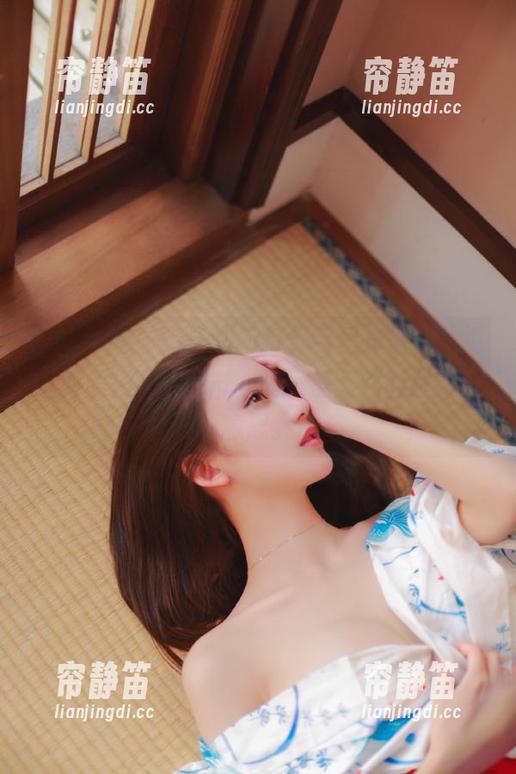 黑料不打烊万里长征，首页犹如娱乐圈的集市，隔三差五就能逛到点意思。