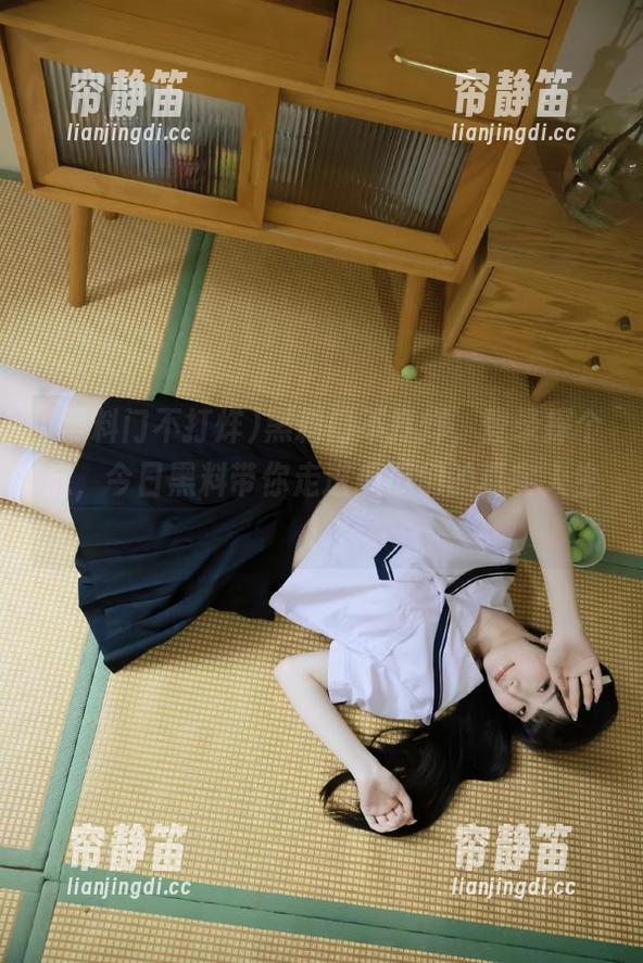 黑料门不打烊，登录探个底，今日黑料带你走进瓜瓜们的真实人生！